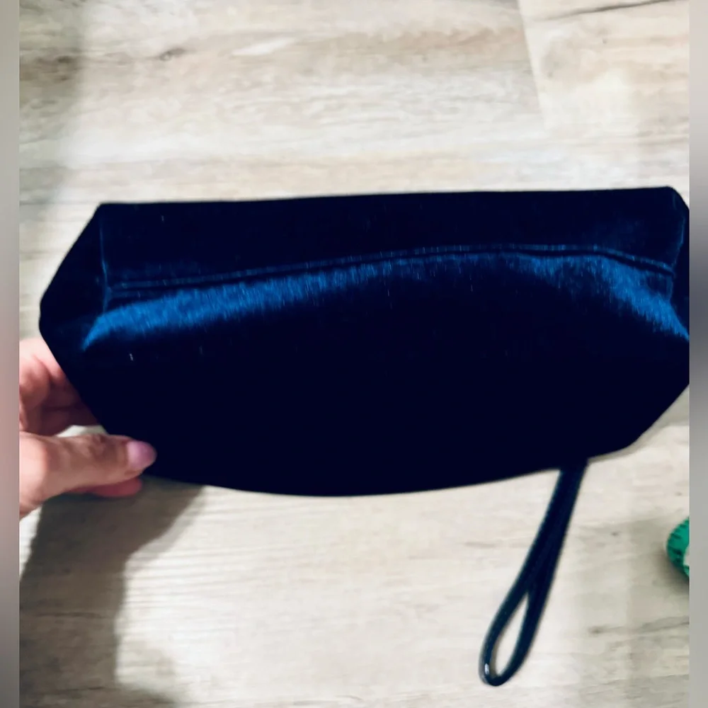 Lancome Paris Women's Blue Velvet Zip Up Cosmetic Bag 10”x 7